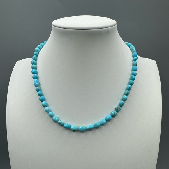 Handmade Vibrant Blue Kingman Turquoise Necklace with Beautiful Opal Clasp - Picture 3 of 9